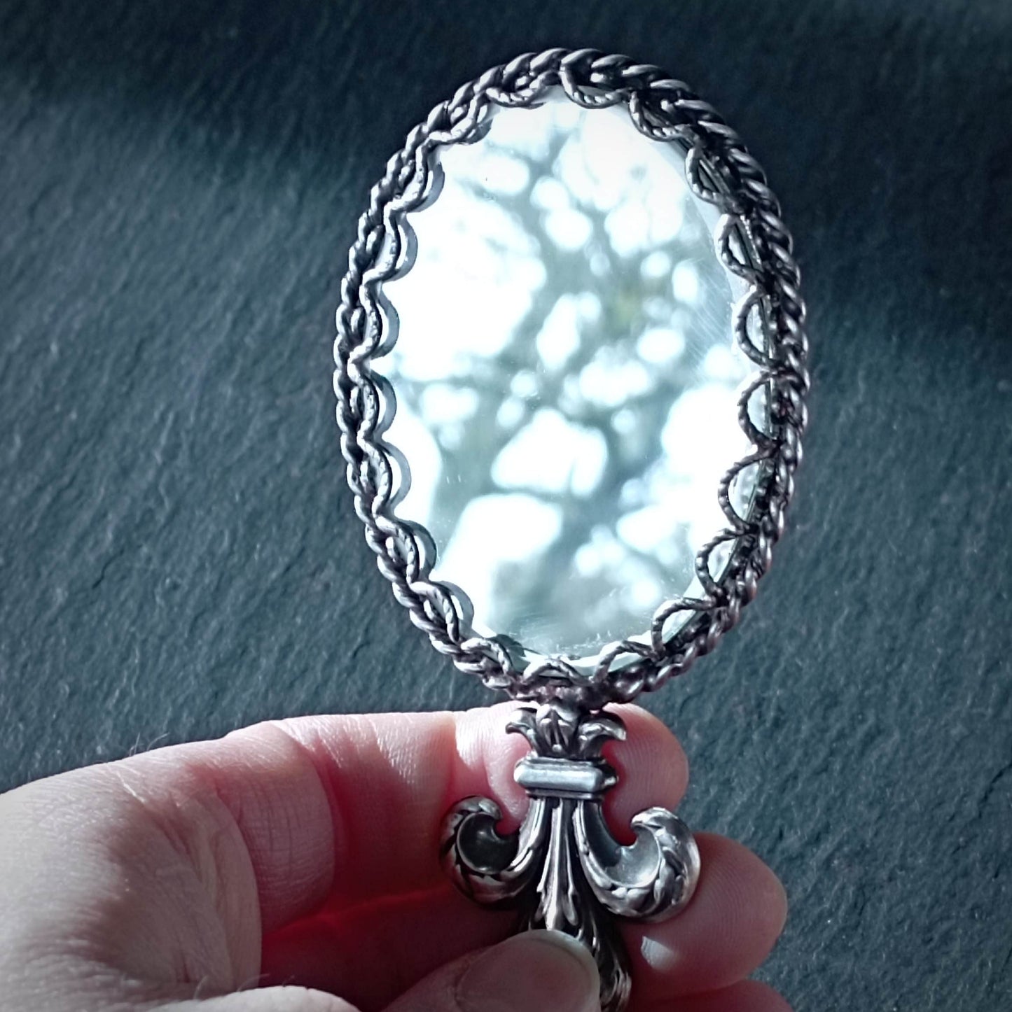 Miroir ancien en laiton argenté