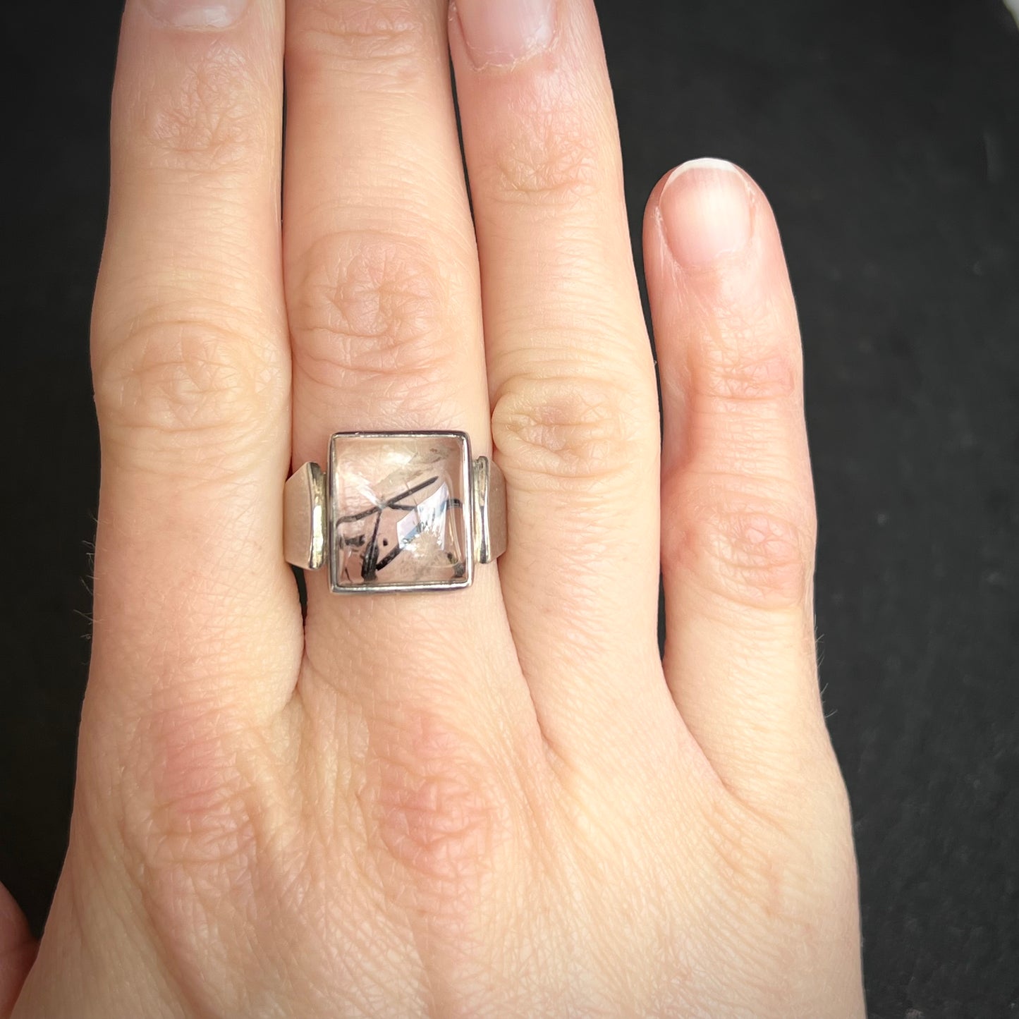 Bague quartz à inclusion de tourmaline en argent