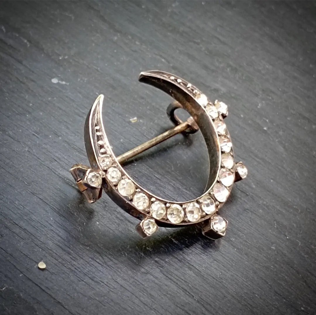 Jolie Broche En Argent Avec Pierre Jolie Broche En Argent Avec Pierre