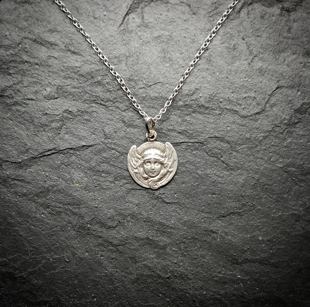 Médaille Art nouveau ange en argent