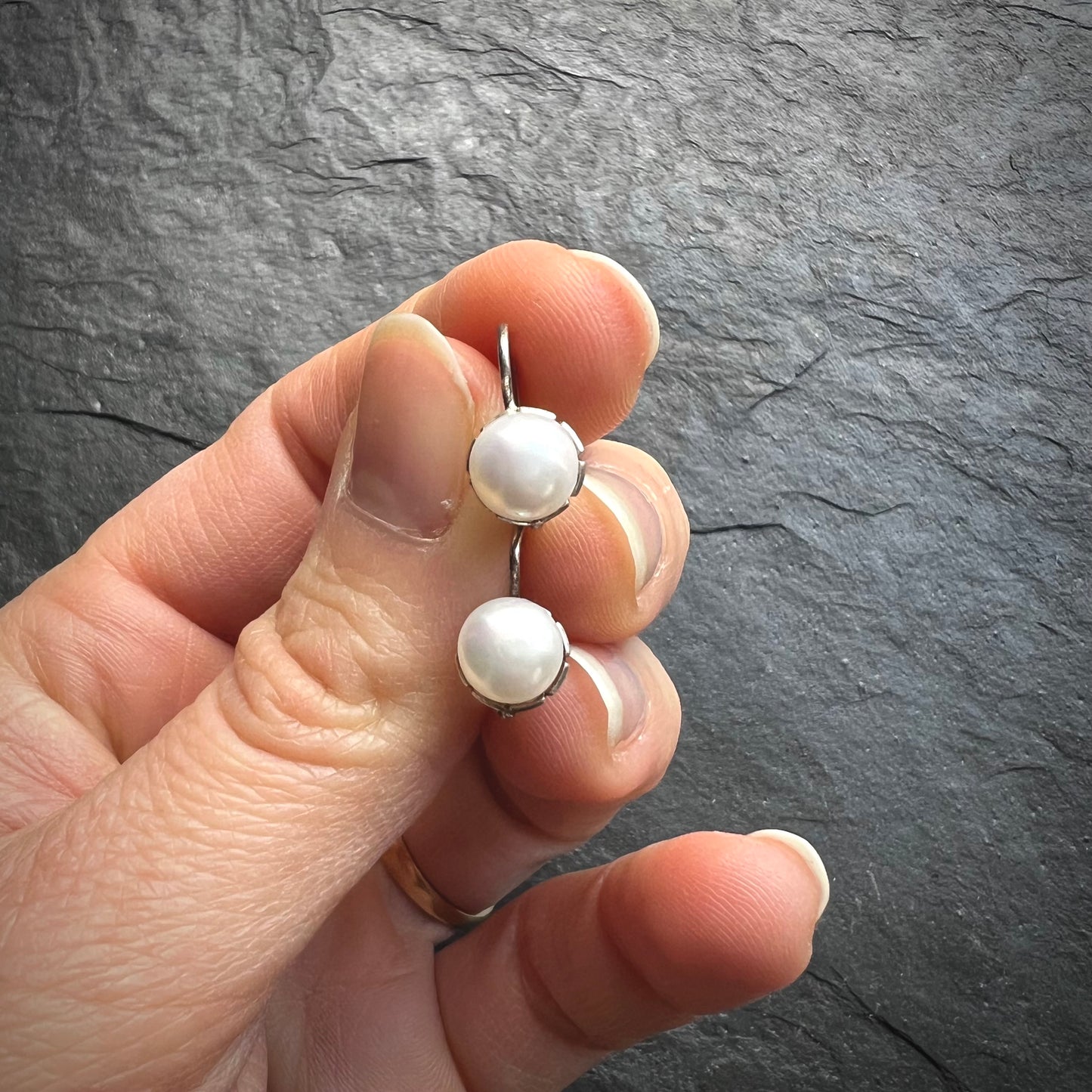 Dormeuses anciennes en argent et perles de culture