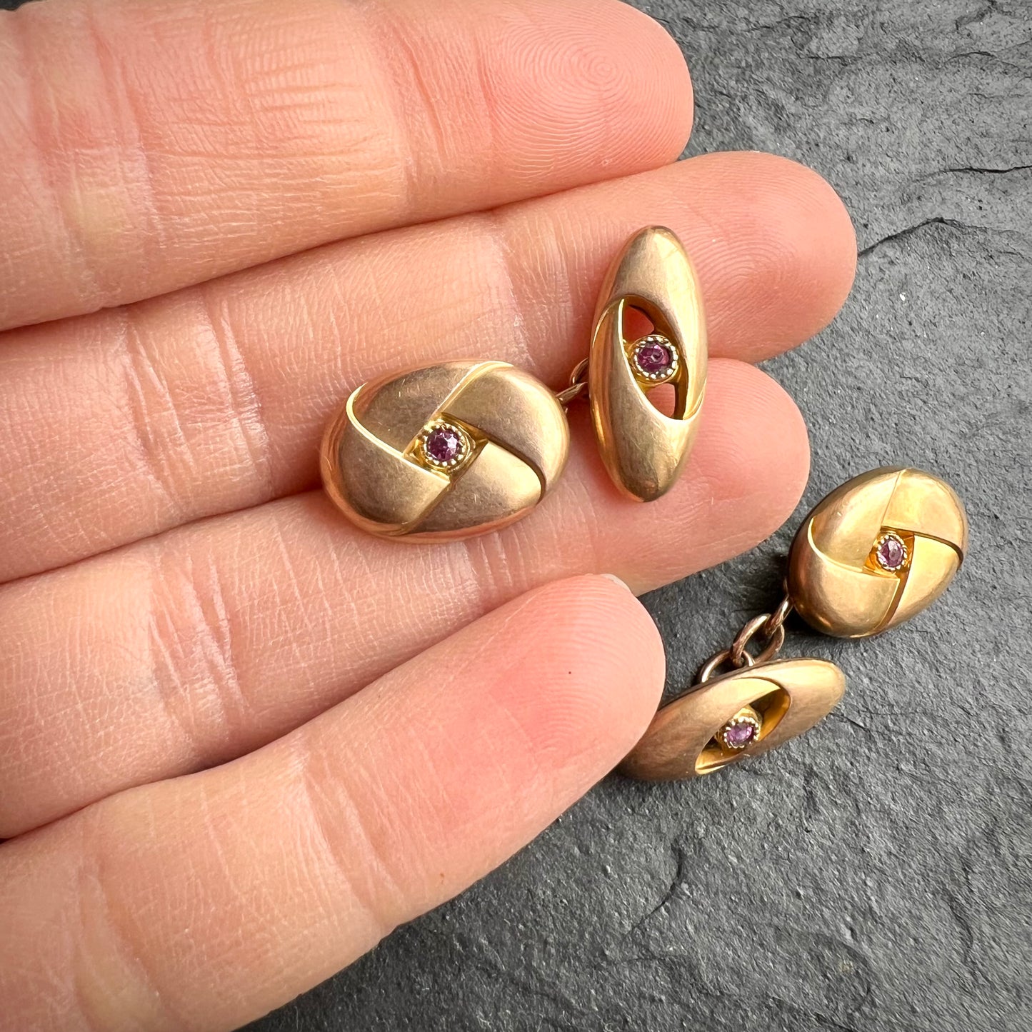 Boutons de manchette rubis