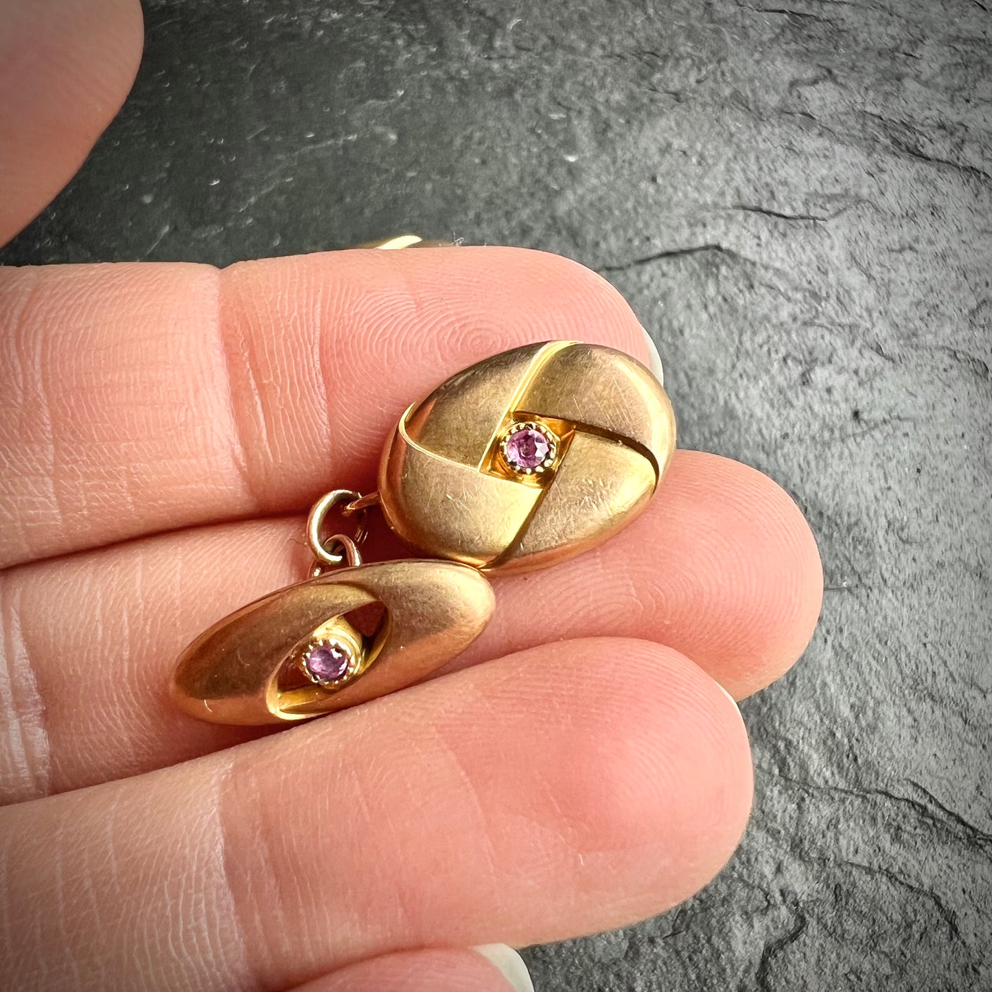 Boutons de manchette rubis