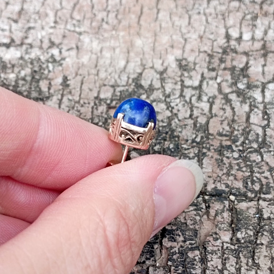 Mono boucle d'oreille en or 14kt et lapis-lazuli