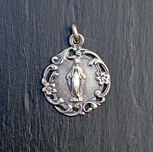 Médaille de la Vierge Marie en argent