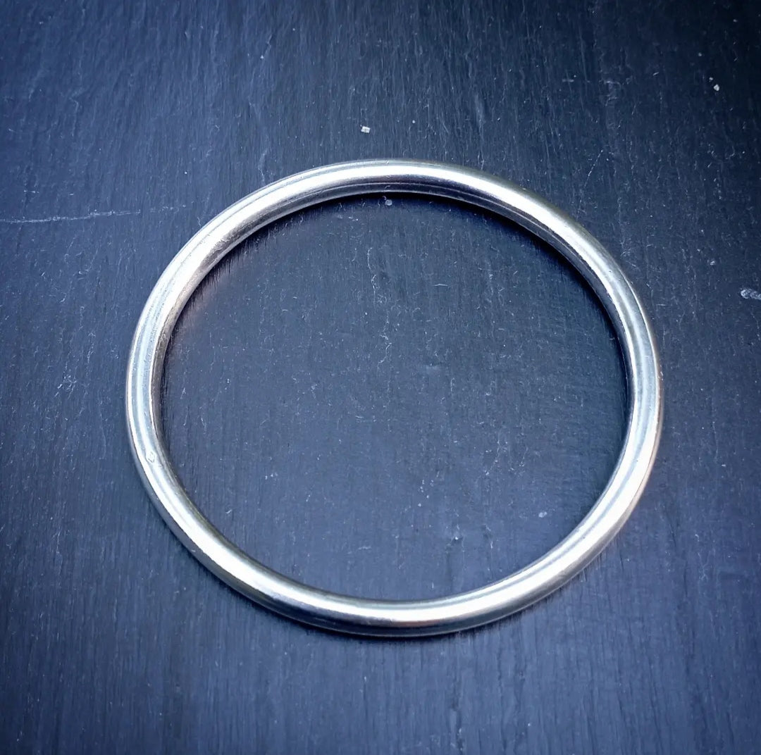 Bracelet jonc rond en argent