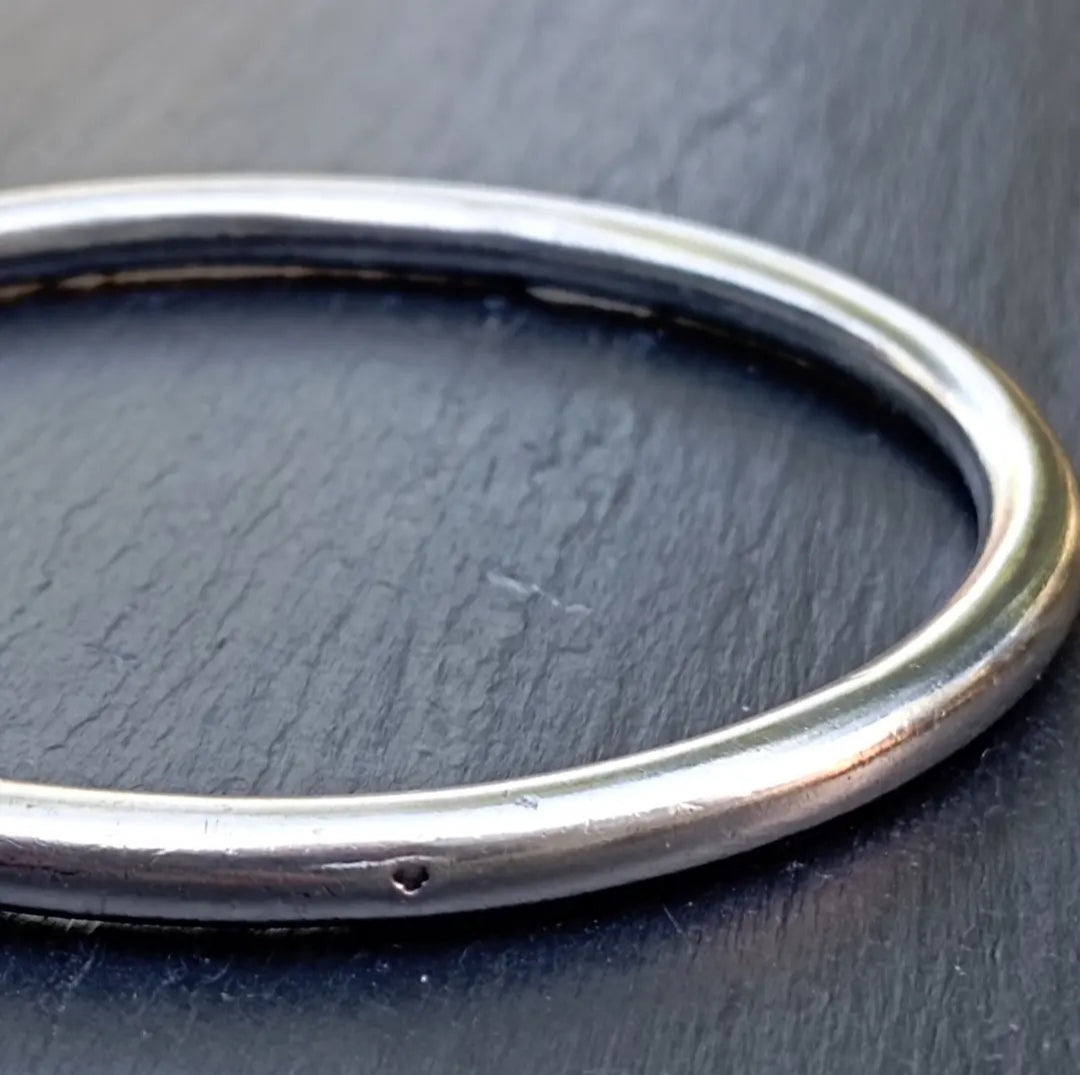 Bracelet jonc rond en argent