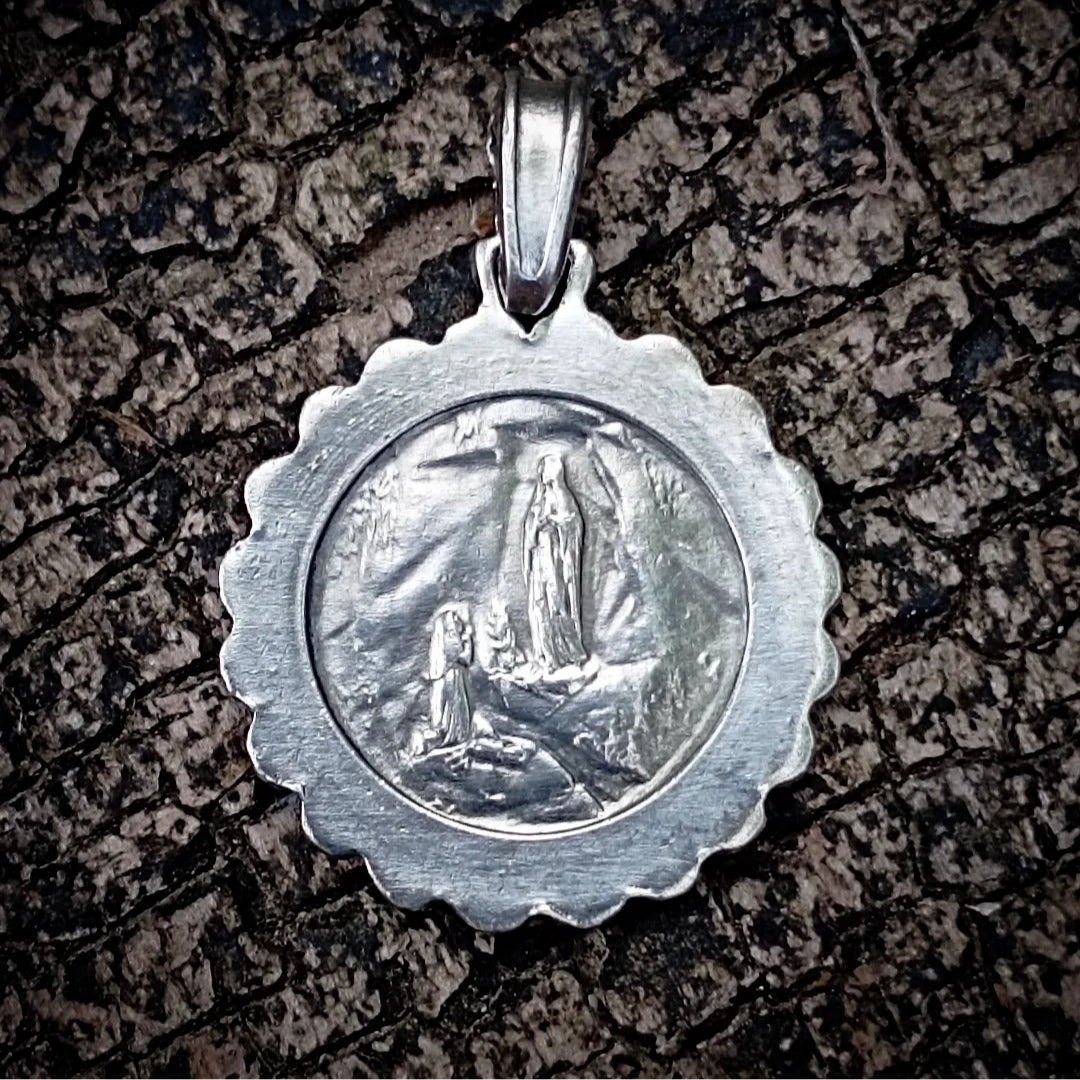 Médaille de la Vierge Marie