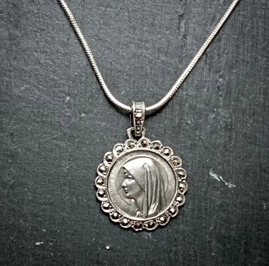 Médaille de la Vierge Marie