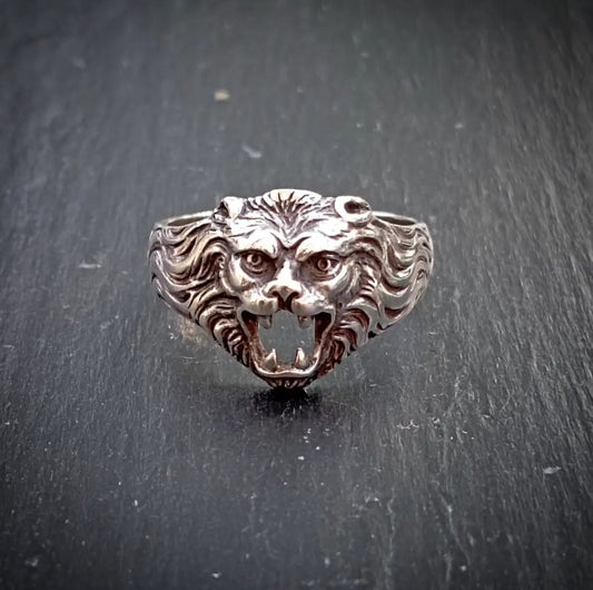 Bague ancienne tête de lion