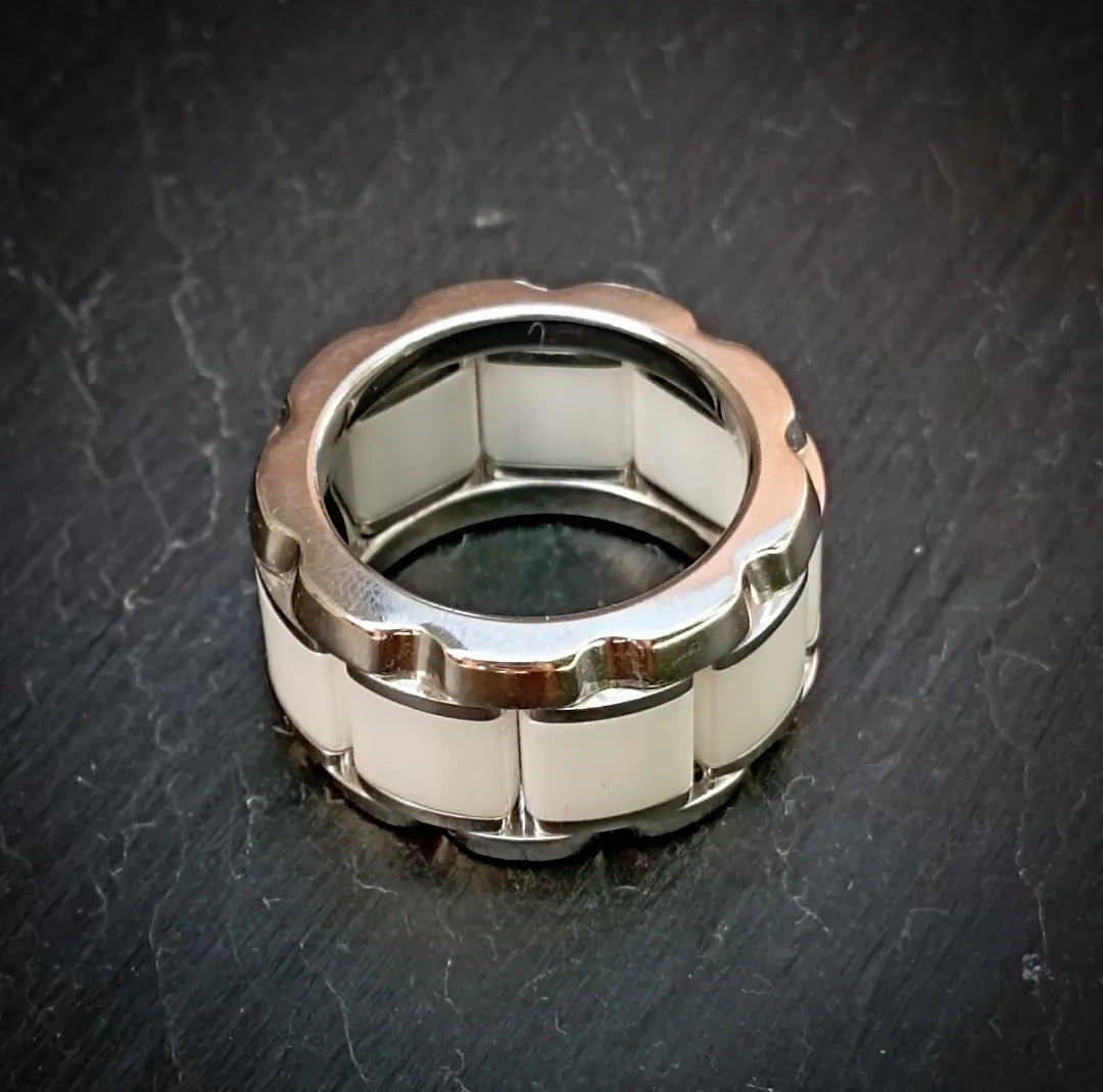 Tag Heuer ring in steel white ceramic and diamond