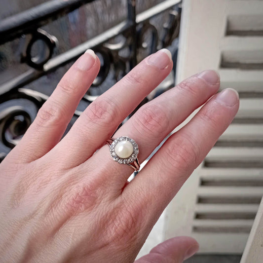 Bague ancienne perle et diamants en or et platine