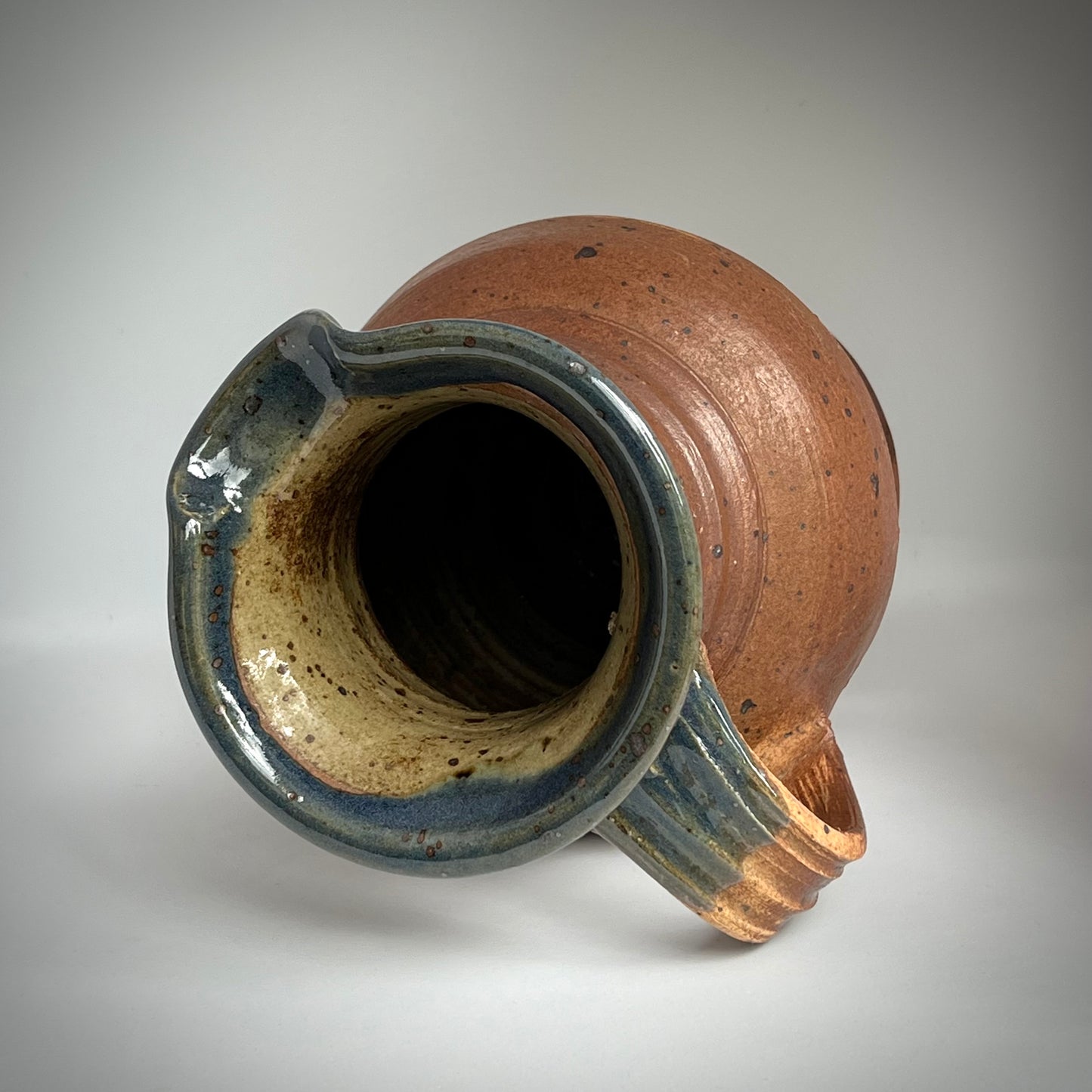 Pichet grès pyrité de Digan