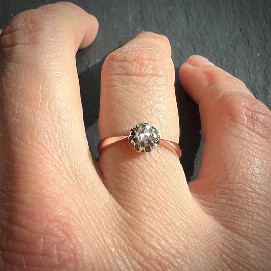 Bague rose de diamant en or