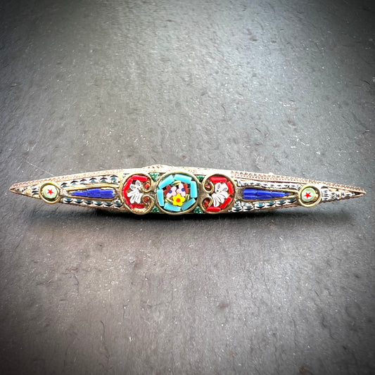 Broche ancienne en micromosaïque