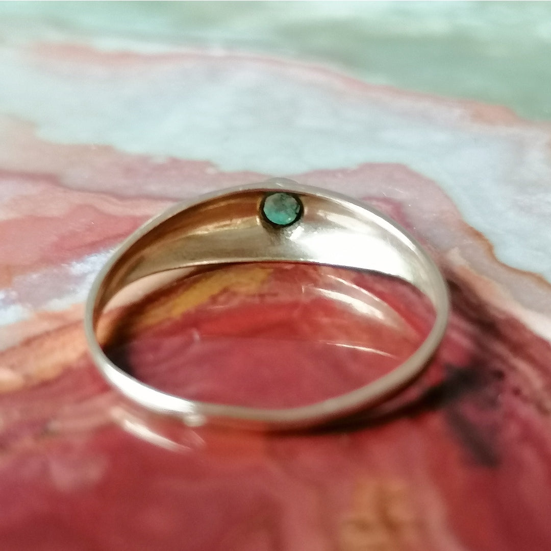 Bague jonc émeraude en or jaune 18kt