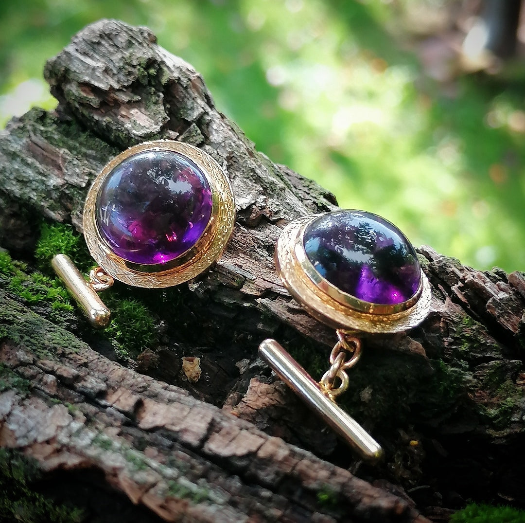 Boutons de manchette en or rose 18kt et améthyste